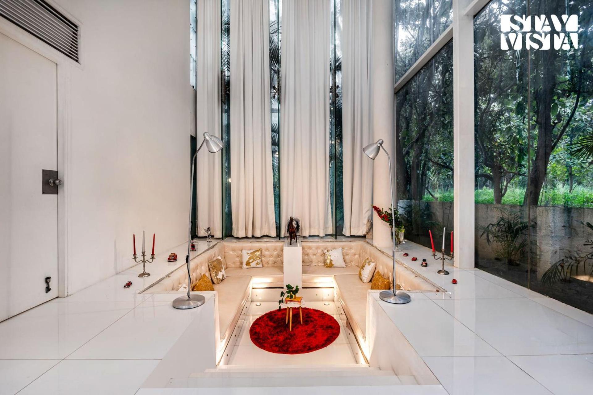 The Crystal Hall India'S Only All Glass Villa บังกาลอร์ ภายนอก รูปภาพ